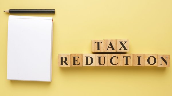 What are the precise tax deductions available for UK landlords who install energy-efficient appliances?